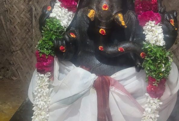 Sree Selva Vinayagar Temple, Melamarungur - Margali 1st Day  MKP Pandorangan & Vijayalakshmi (Malaysia) Ubayam on 16th December 2020